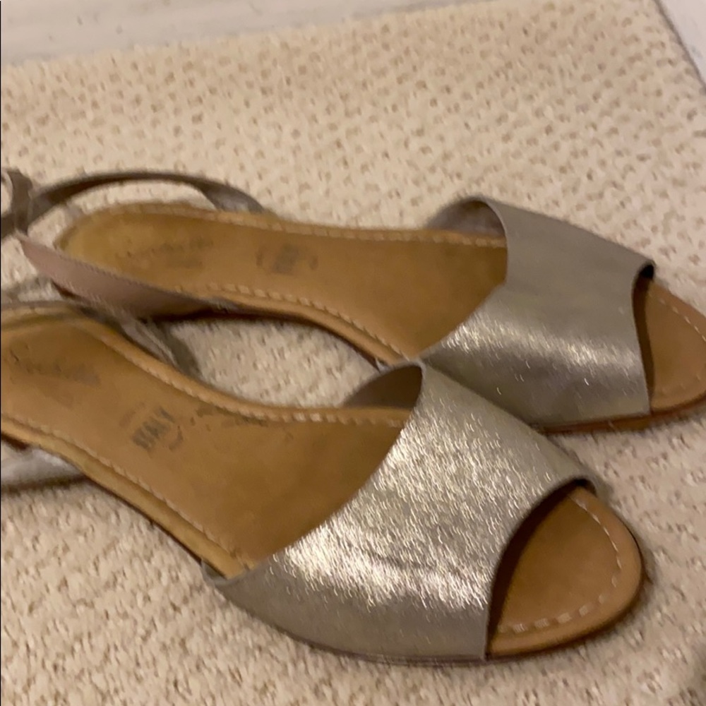 Gold Sandals - Picture 3 of 5